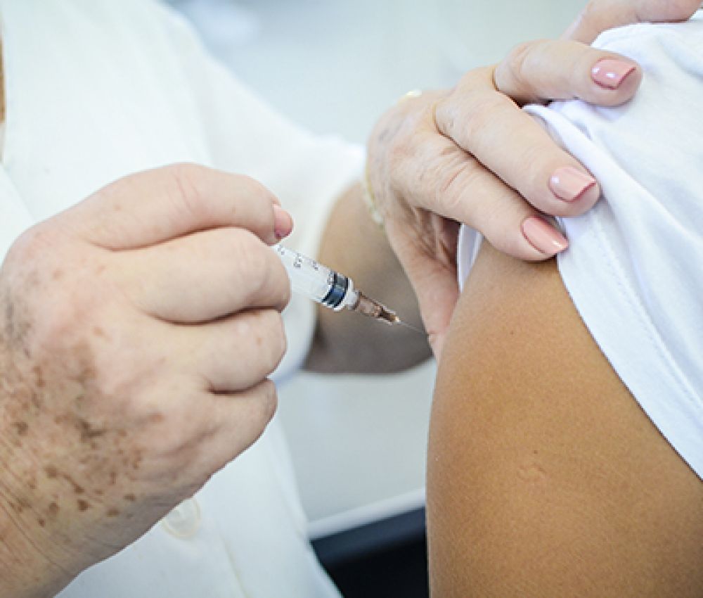 Bertioga deve vacinar mais de 17 mil contra Influenza