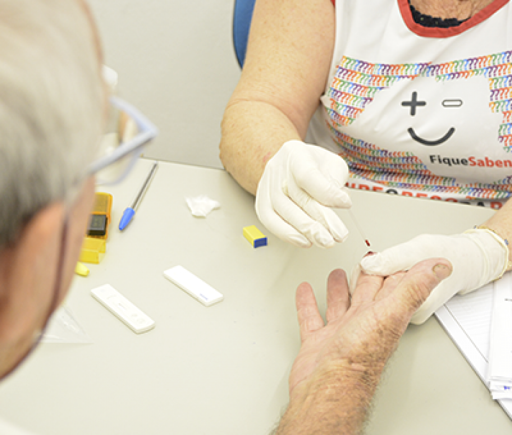 “Julho Amarelo” tem ações de prevenção à Hepatite em Bertioga
